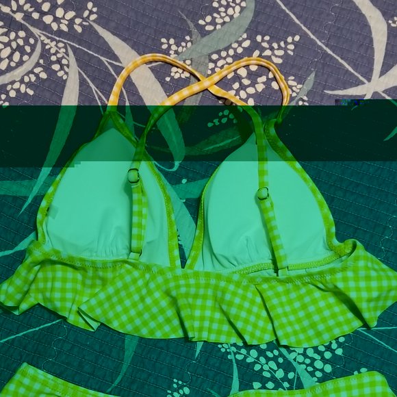 CUPSHE  Ruffled Bikini Swimsuit Yellow/White Gingham Size: Medium - Picture 5 of 6